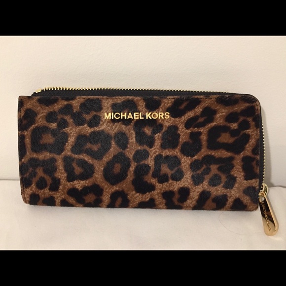 MICHAEL Michael Kors Handbags - Michael Kors calf hair/leather zip wallet